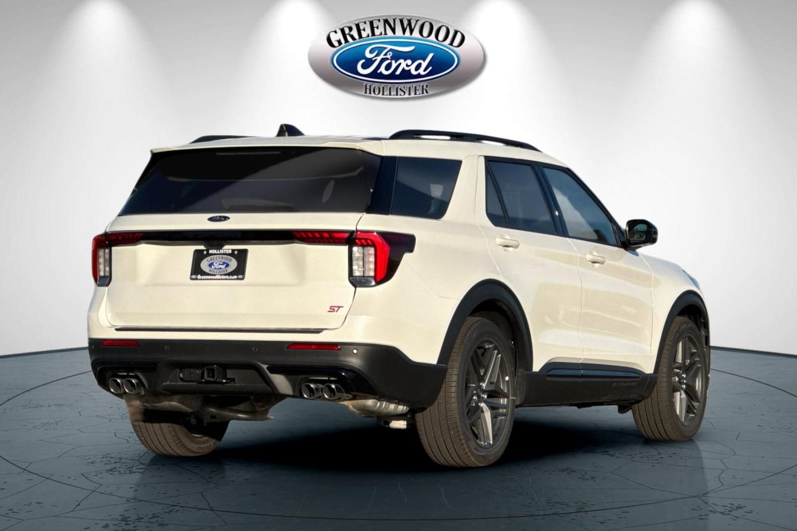 New 2026 Ford Explorer ST w/ Sun And Sound Package image 4
