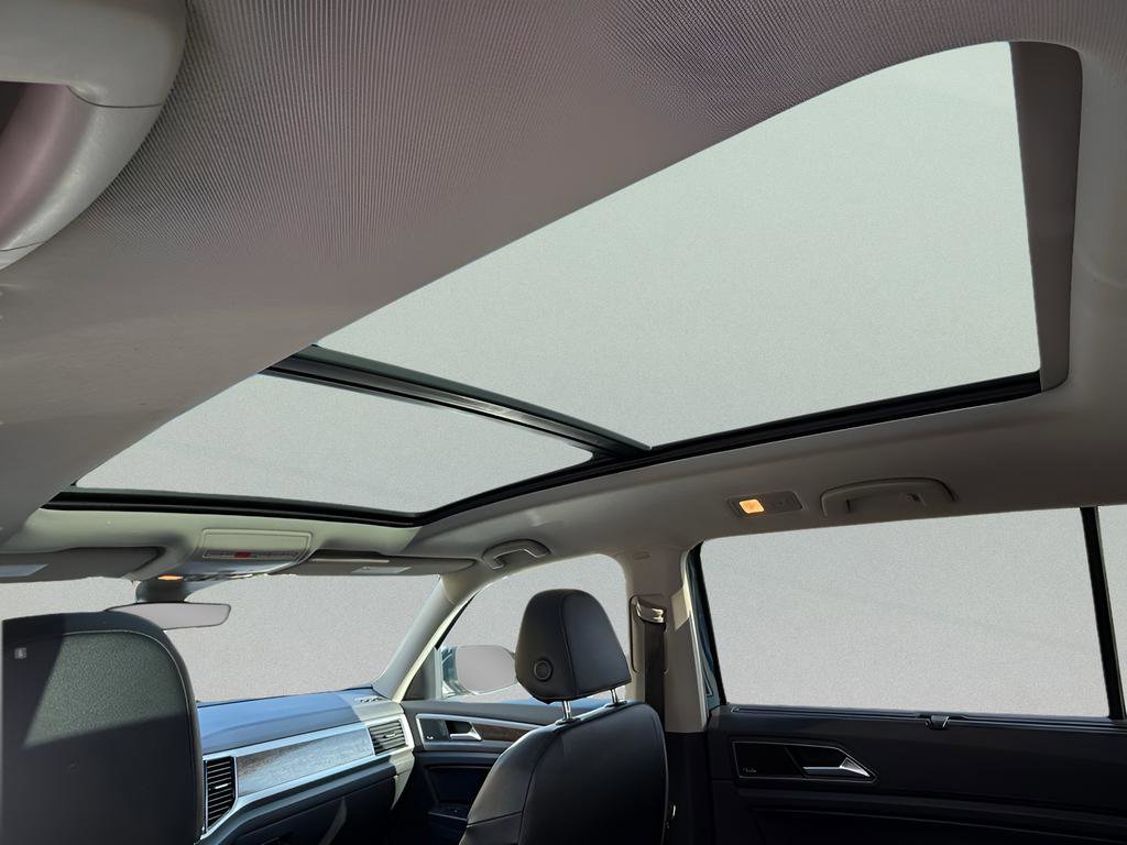 Used 2019 Volkswagen Atlas SEL Premium image 26