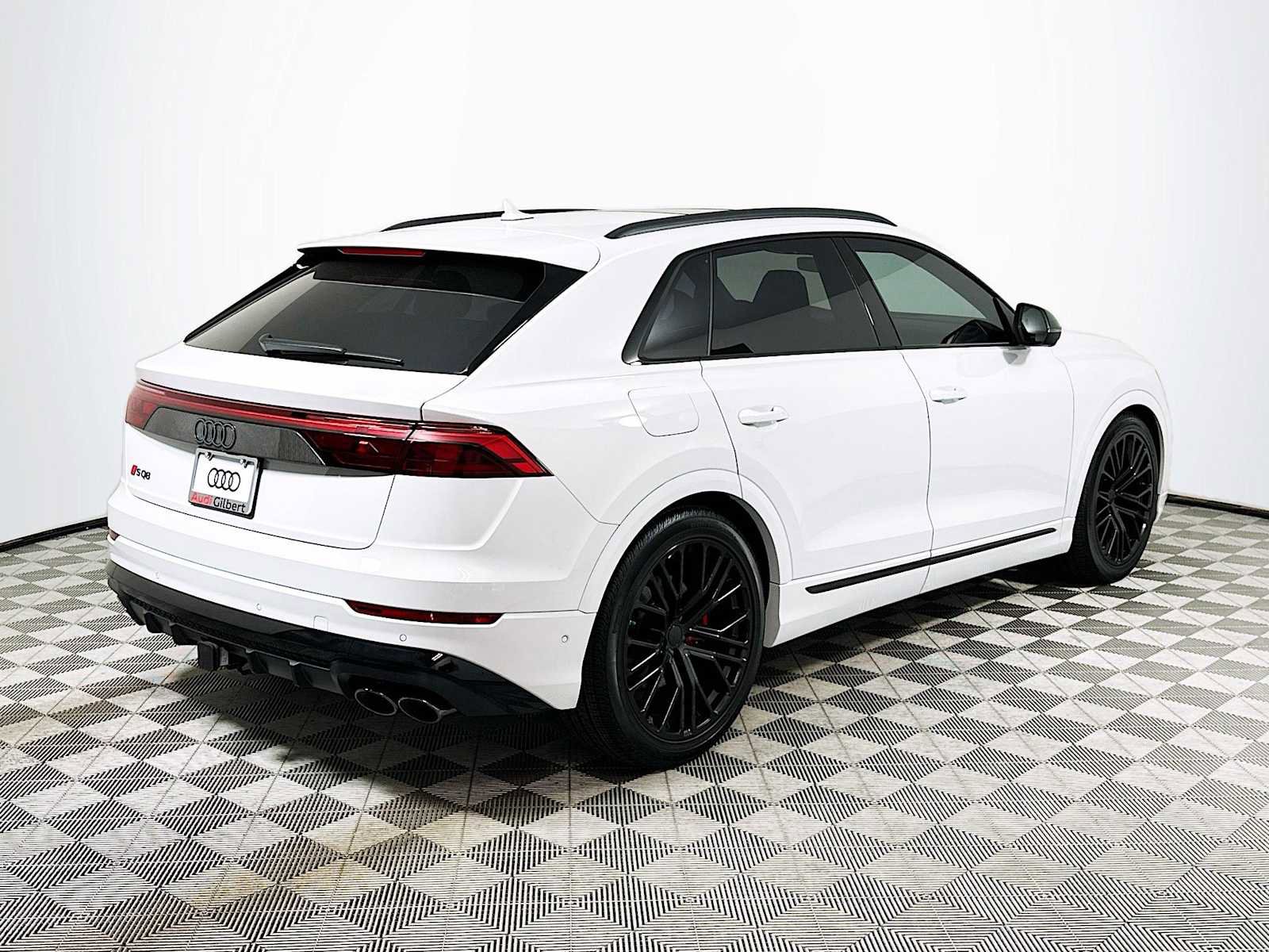 New 2026 Audi SQ8 Prestige image 7