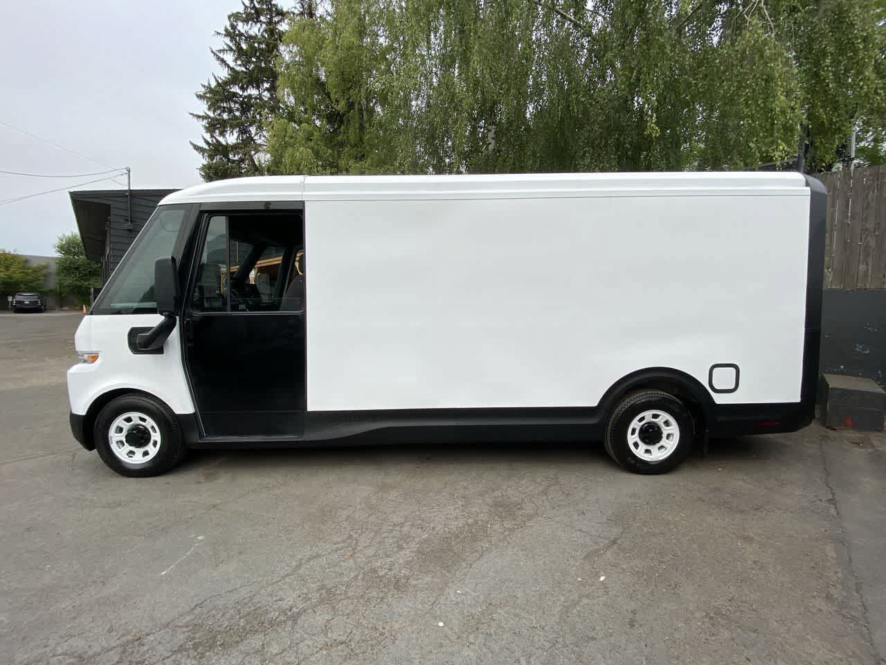 Used 2023 Chevrolet Brightdrop 600 w/ Active Safety Package 2 AWD/4WD image 3
