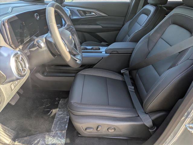 New 2026 Chevrolet Equinox EV LT image 4