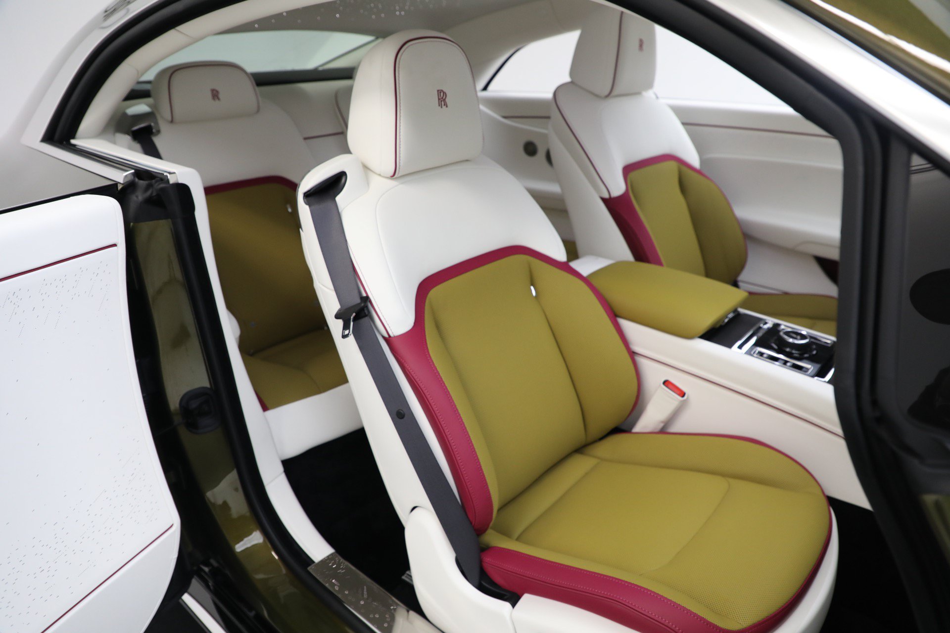 Certified 2025 Rolls-Royce Spectre w/ Spectre Launch Package AWD/4WD image 20