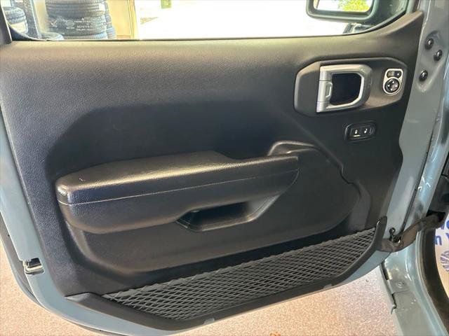 Certified 2024 Jeep Wrangler Unlimited AWD/4WD image 13