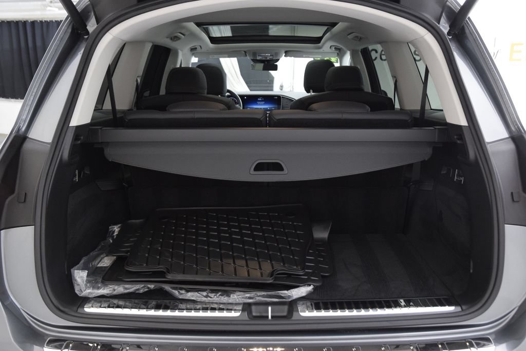 Used 2026 Mercedes-Benz GLS 450 4MATIC image 21