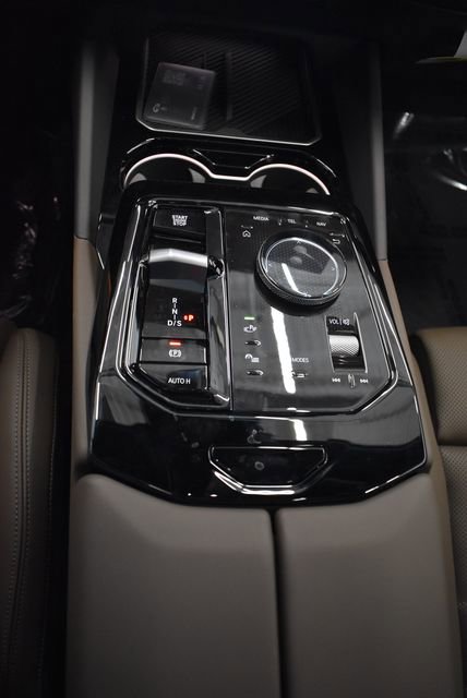 New 2026 BMW 530i xDrive w/ Premium Package image 29