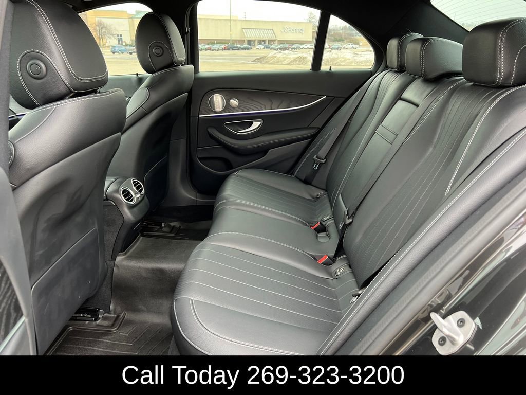 Used 2023 Mercedes-Benz E 350 E 350 image 4