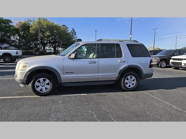 Used 2007 Ford Explorer XLT image 23