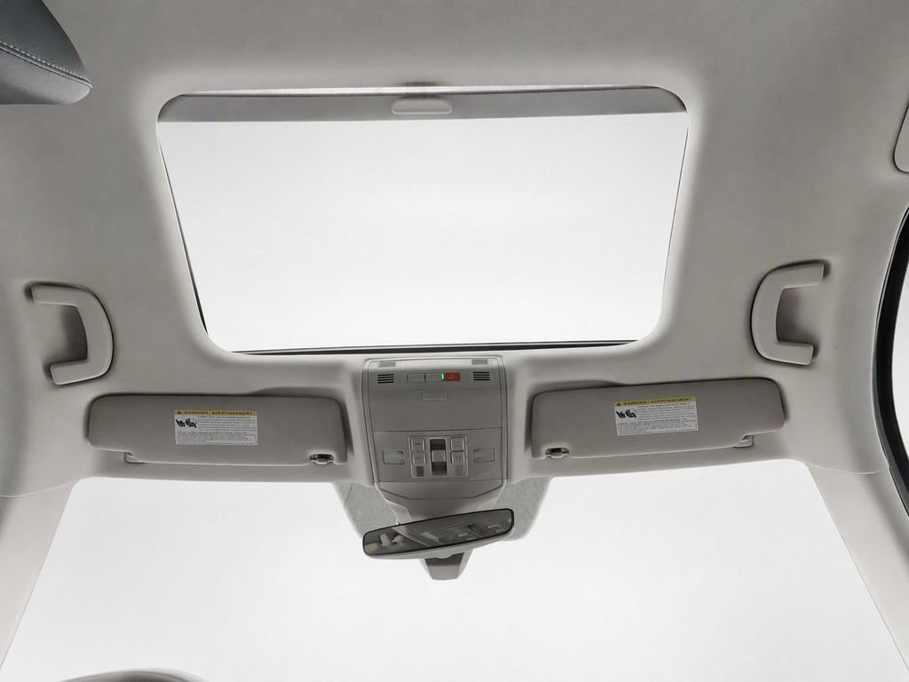 Certified 2026 Volkswagen Jetta SE FWD image 31