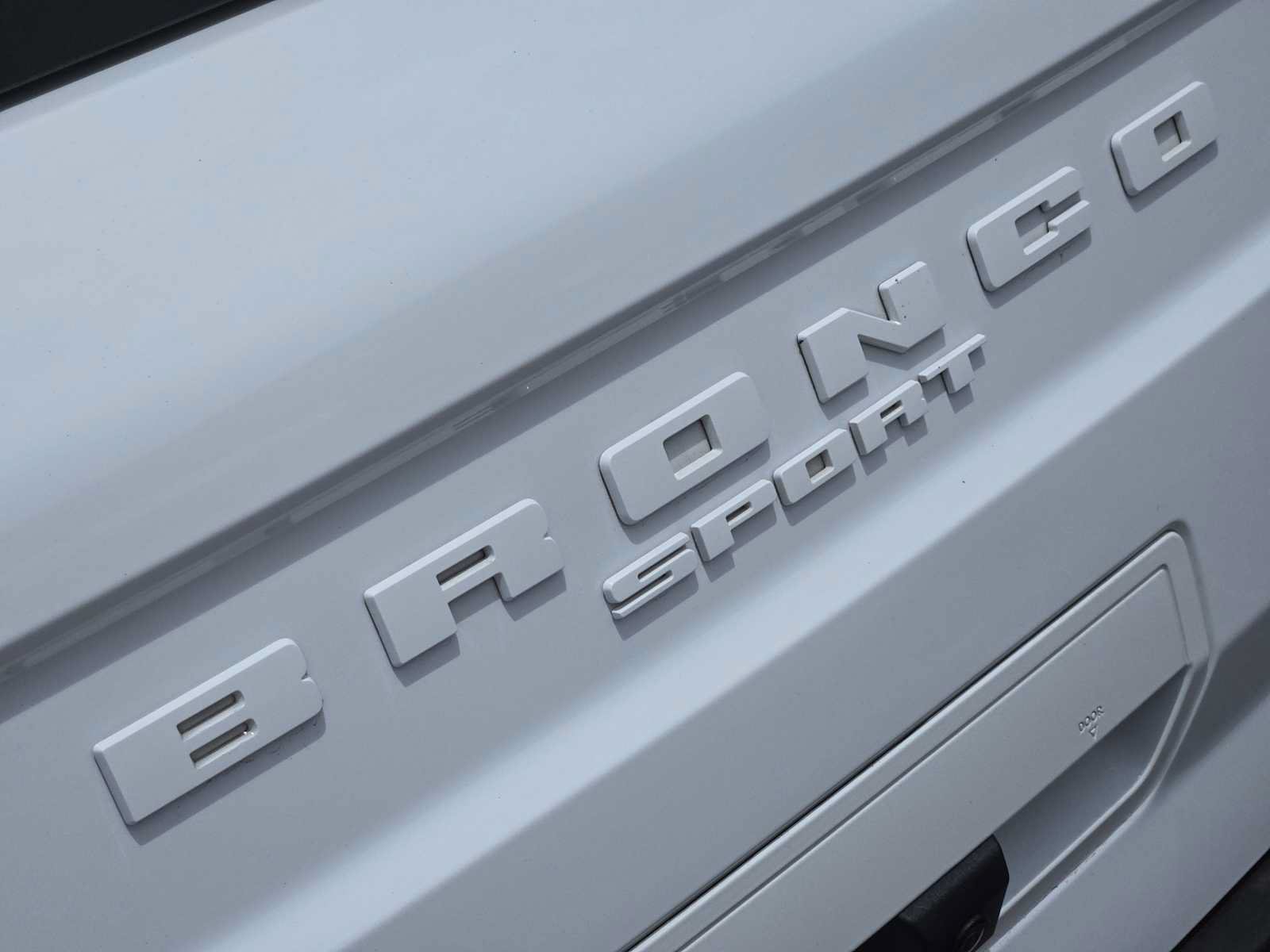 Used 2024 Ford Bronco Sport Outer Banks w/ Tech Package AWD/4WD image 12