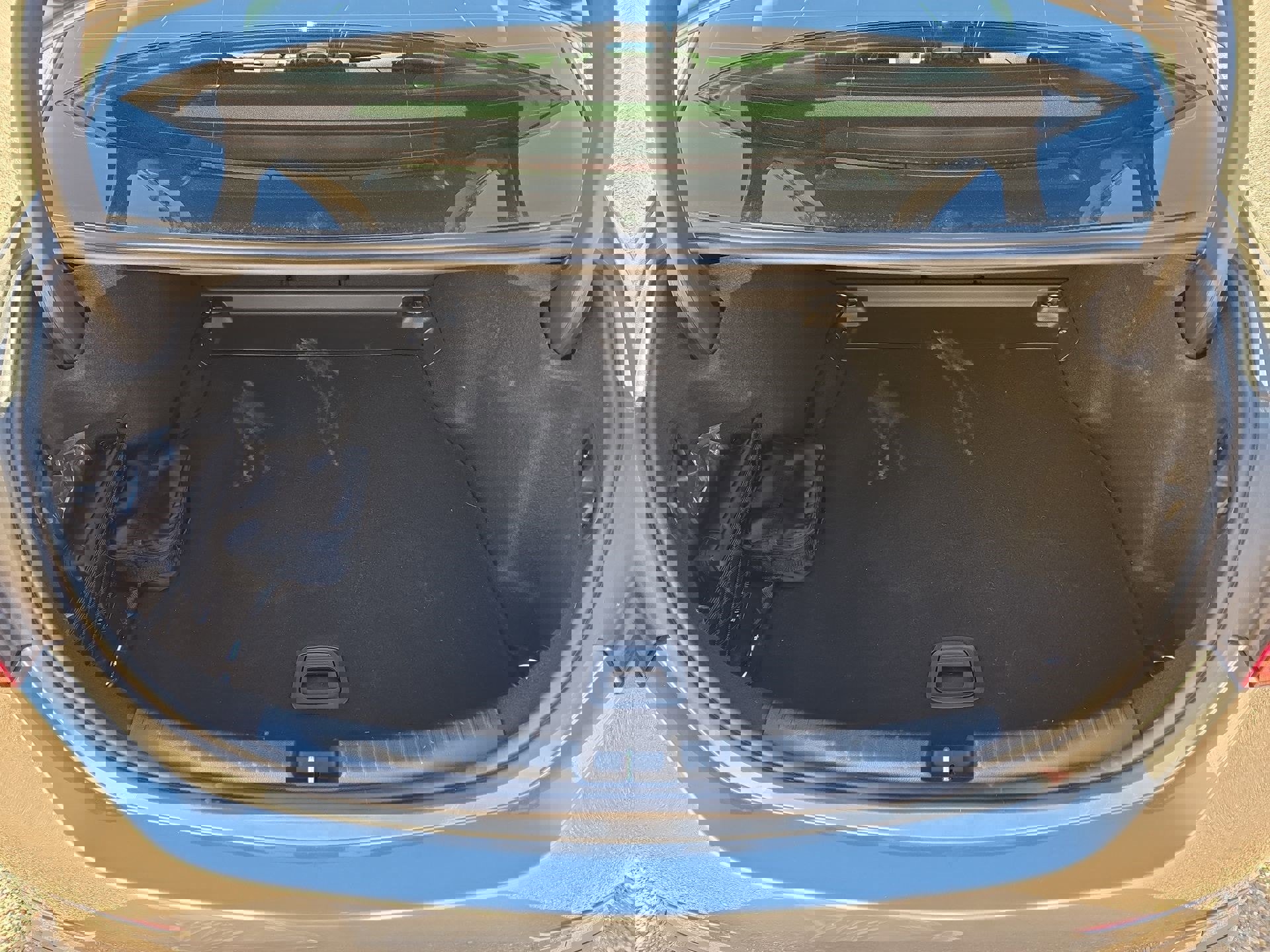 New 2025 Mercedes-Benz C 300 Sedan image 12