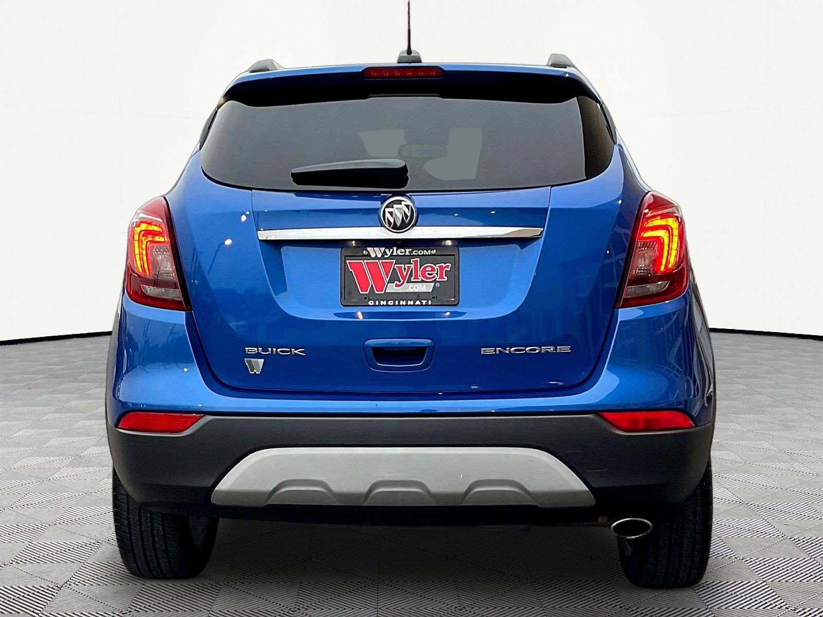 Used 2018 Buick Encore Preferred FWD image 5