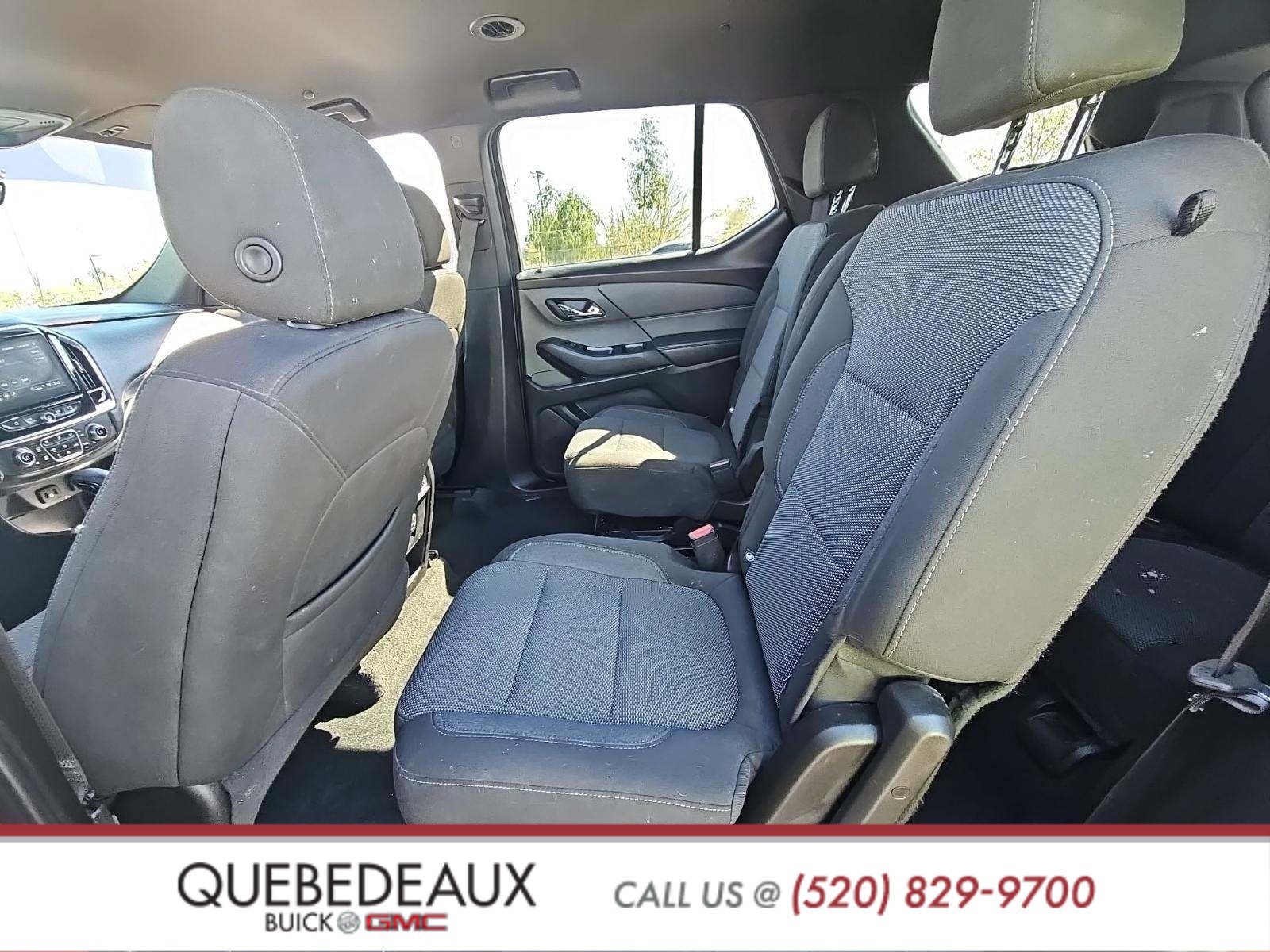Used 2023 Chevrolet Traverse LT image 10