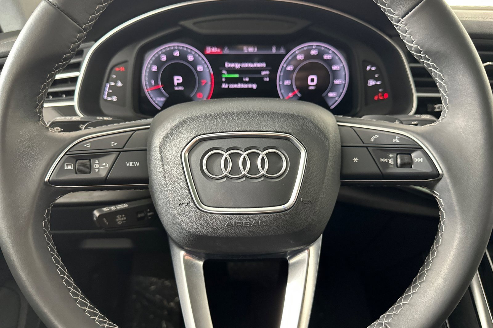 Used 2023 Audi Q8 Premium Plus w/ Premium Plus Package image 22