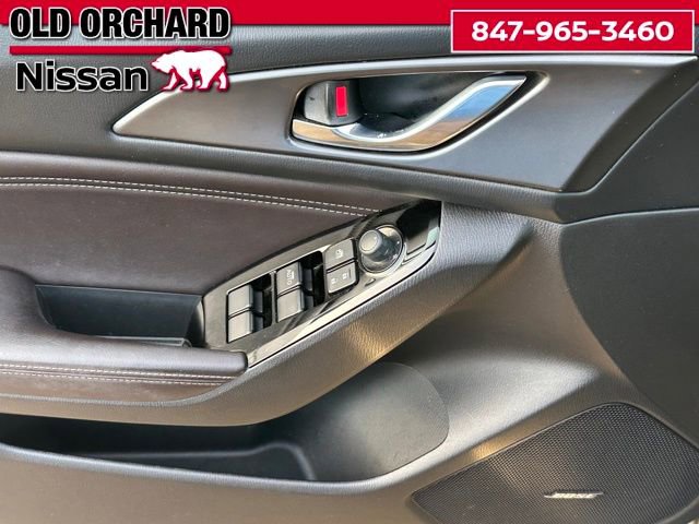 Used 2018 MAZDA MAZDA3 Grand Touring image 10