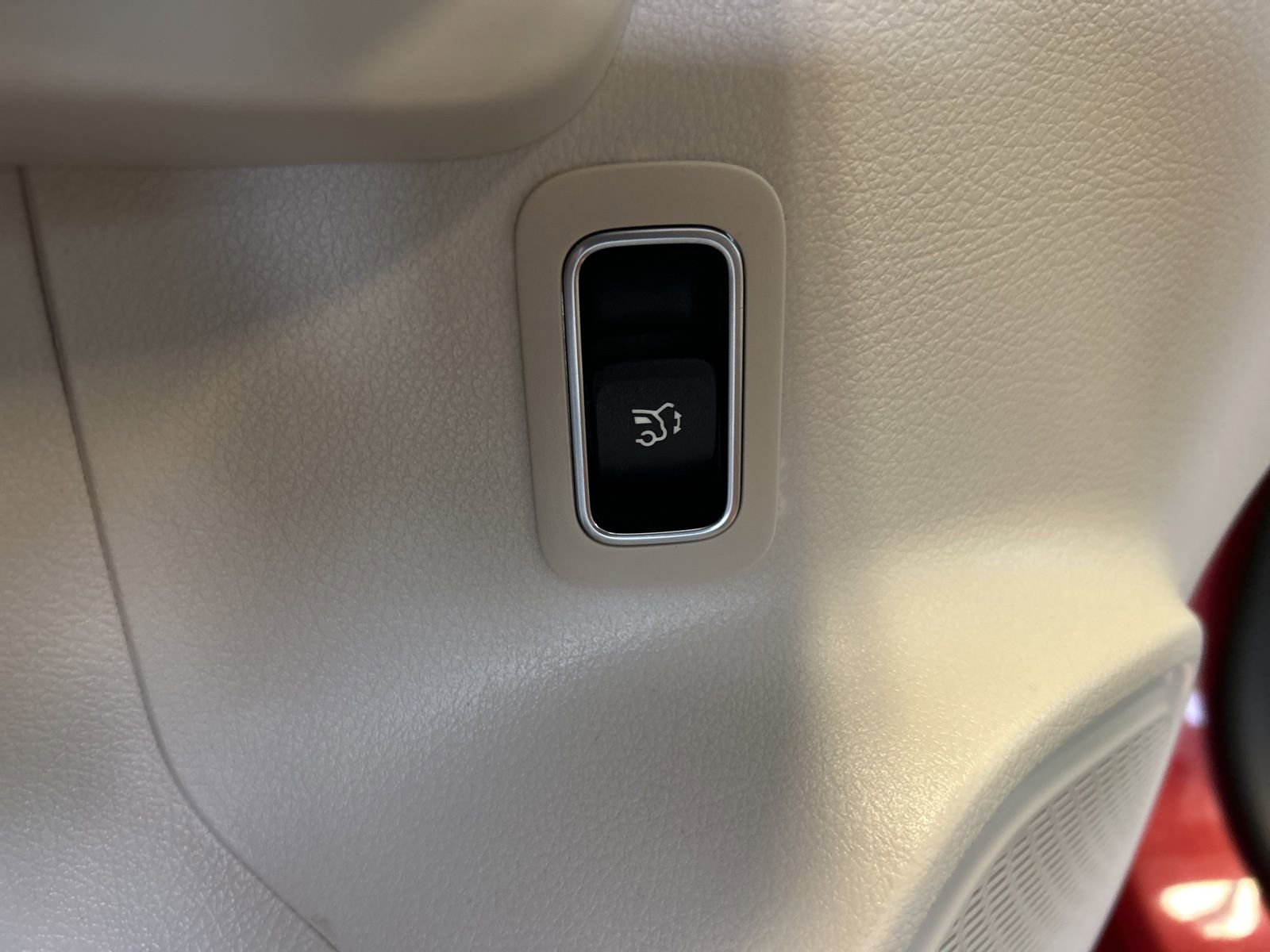 Used 2020 Mercedes-Benz GLB 250 4MATIC image 19