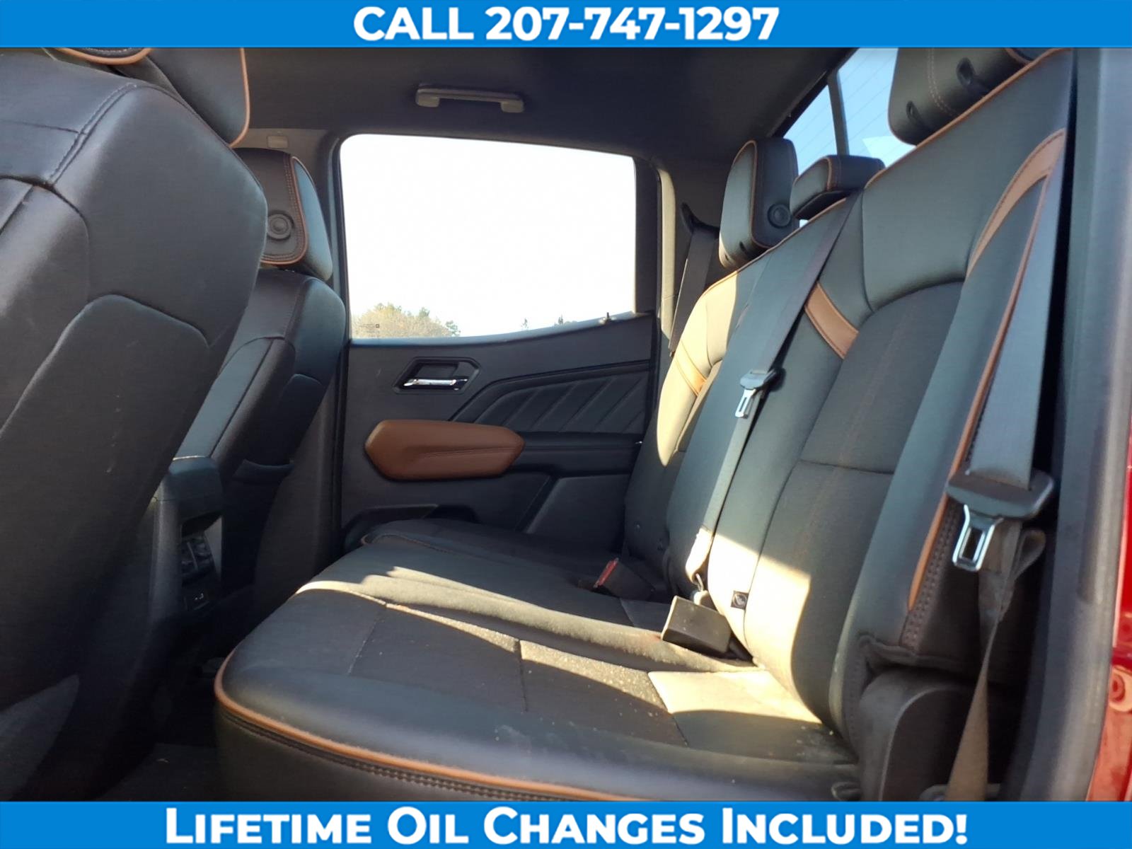Used 2023 GMC Canyon AT4 image 12