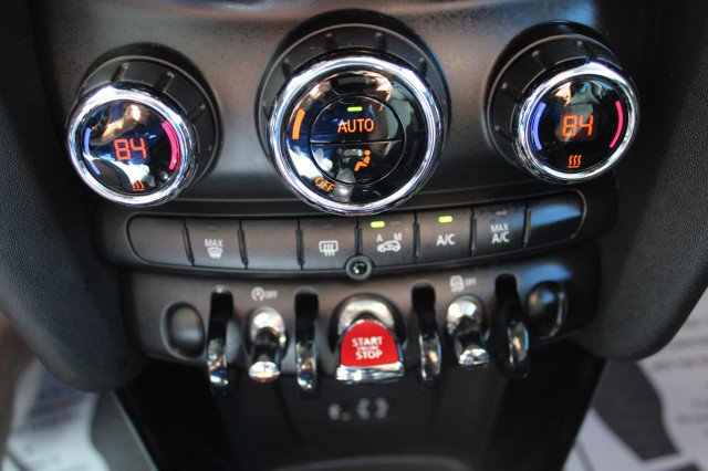 Used 2016 MINI Cooper S image 28
