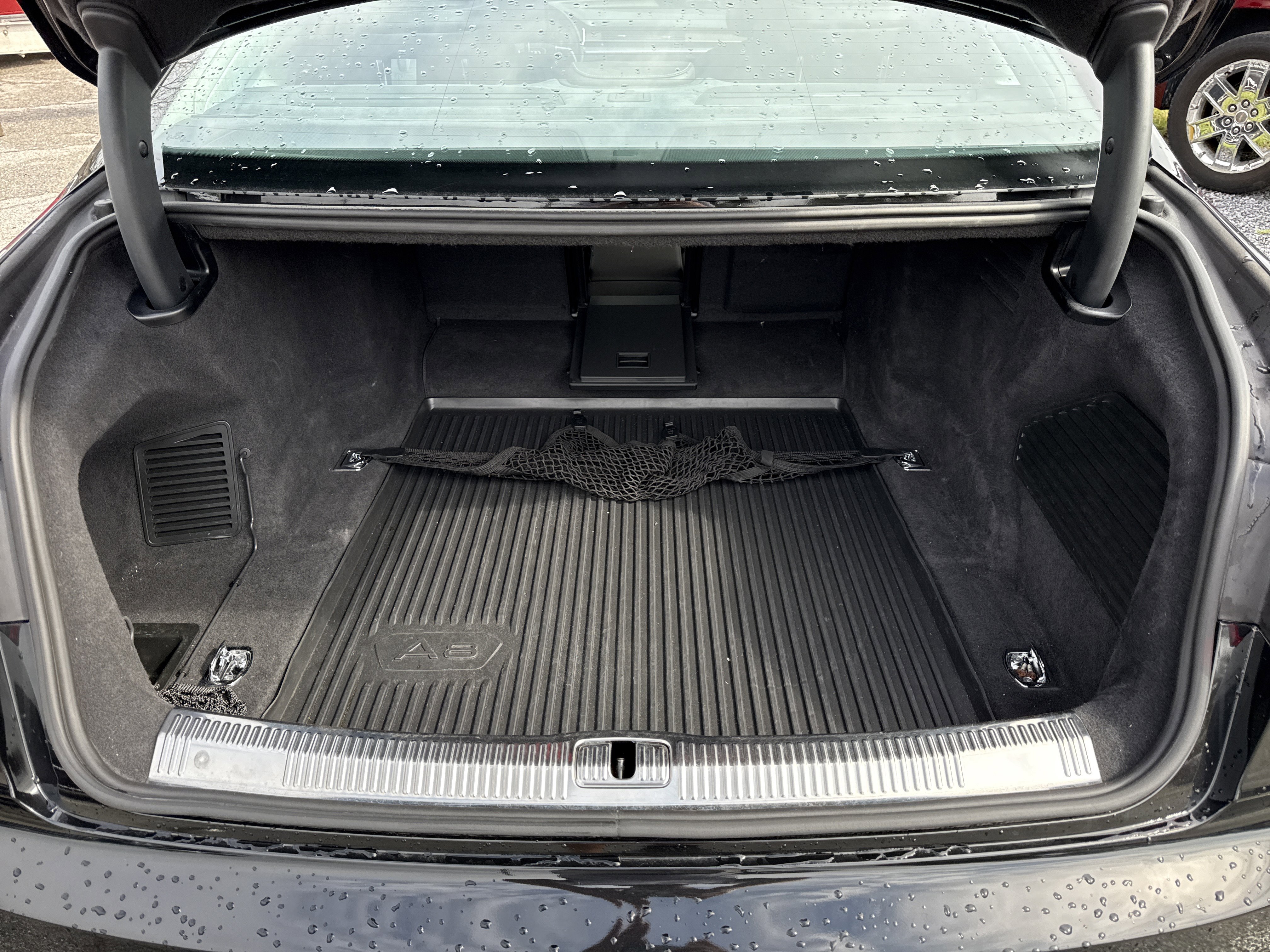 Used 2021 Audi A8 L 4.0T image 36