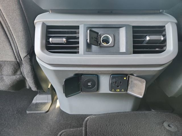 Used 2024 Ford F150 XLT w/ Mobile Office Package image 26