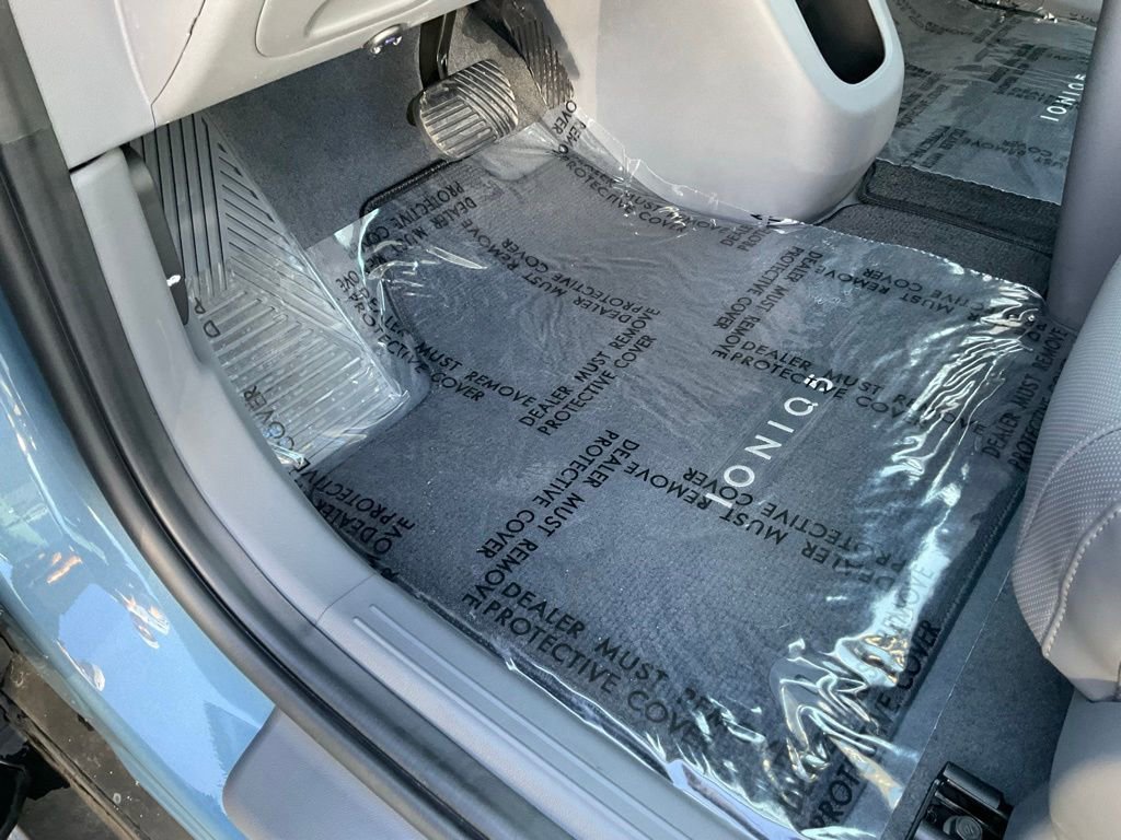 Used 2025 Hyundai Ioniq 5 SEL image 21