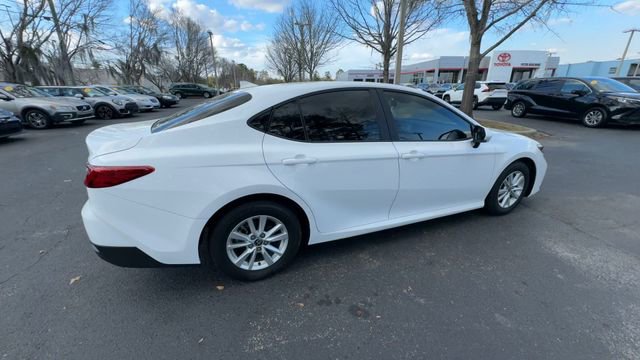 Used 2025 Toyota Camry LE image 17
