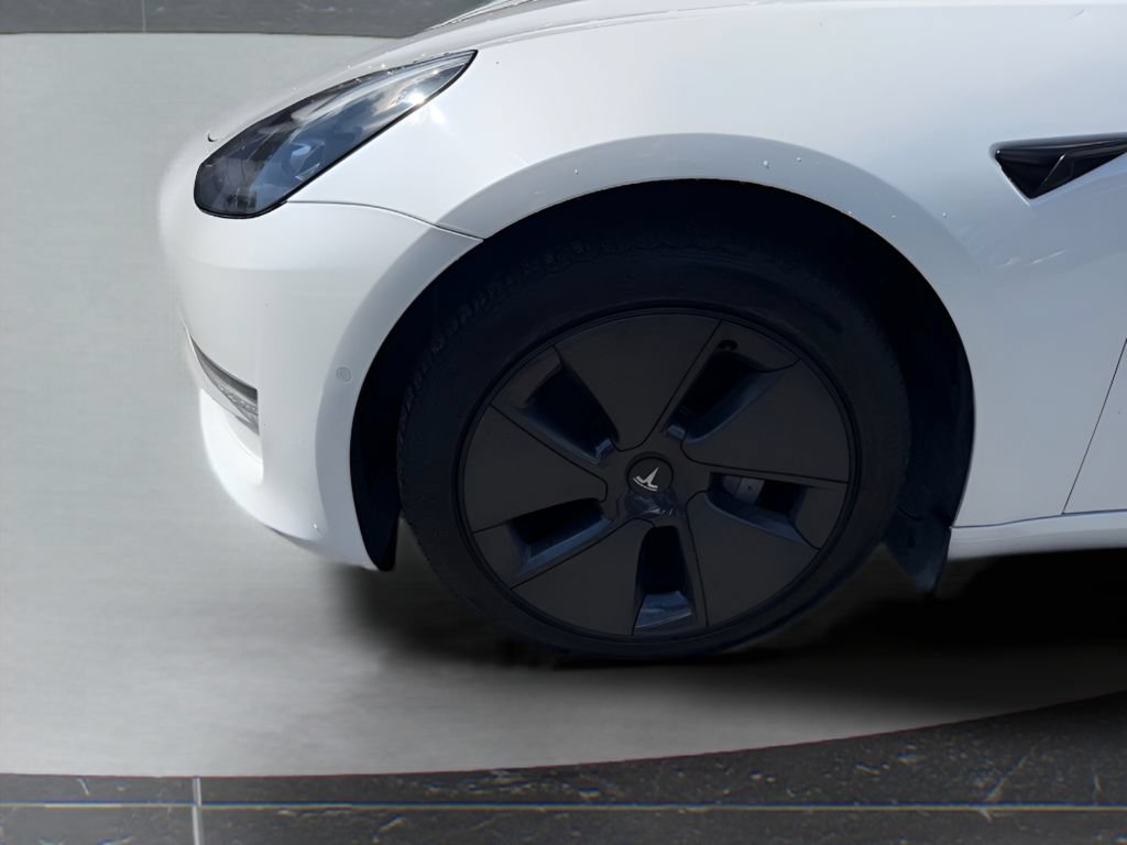 Used 2022 Tesla Model 3 Long Range AWD/4WD image 10