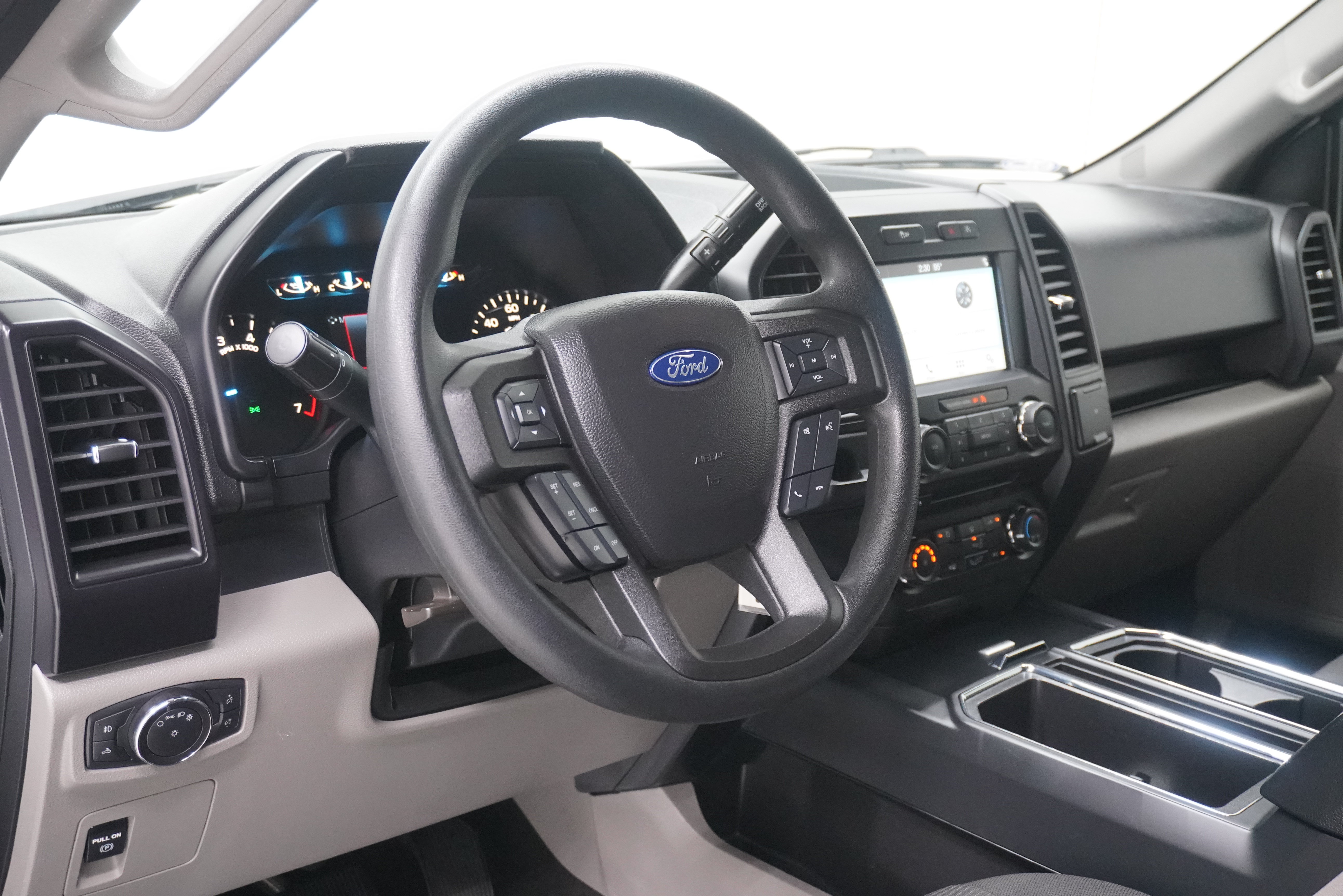 Used 2018 Ford F150 XL w/ Equipment Group 101A Mid RWD image 11