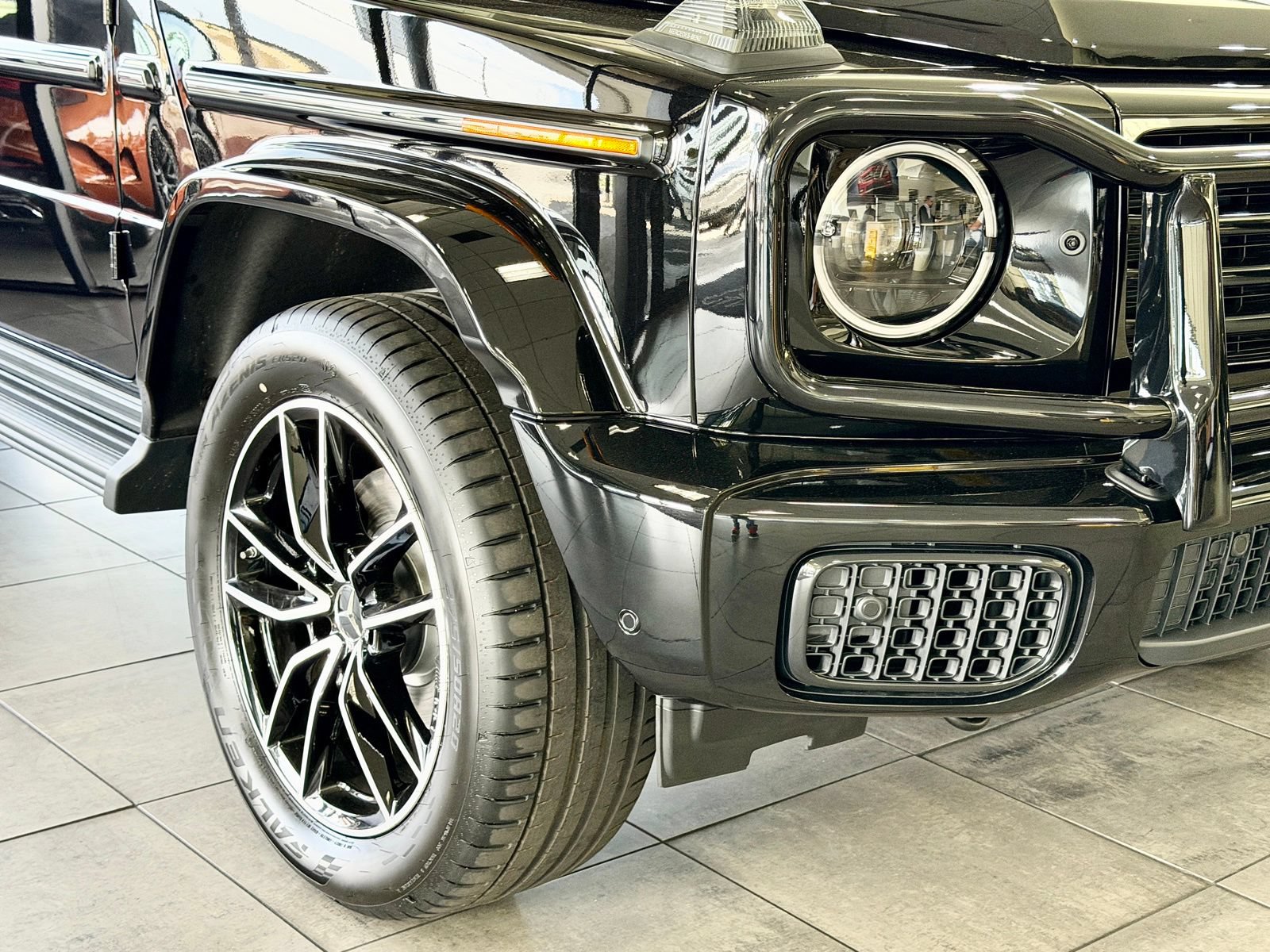 New 2026 Mercedes-Benz G 550 image 4
