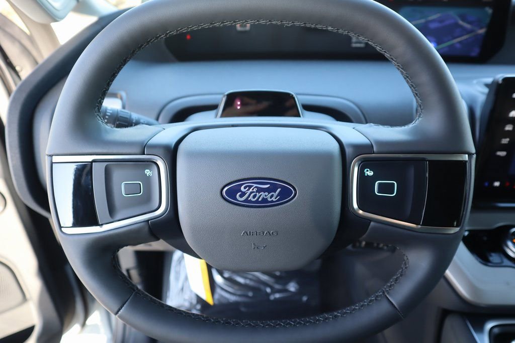 New 2026 Ford Expedition Max Active AWD/4WD image 3