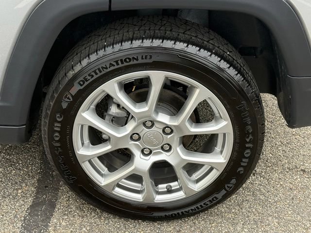 Used 2022 Jeep Compass Latitude AWD/4WD image 6