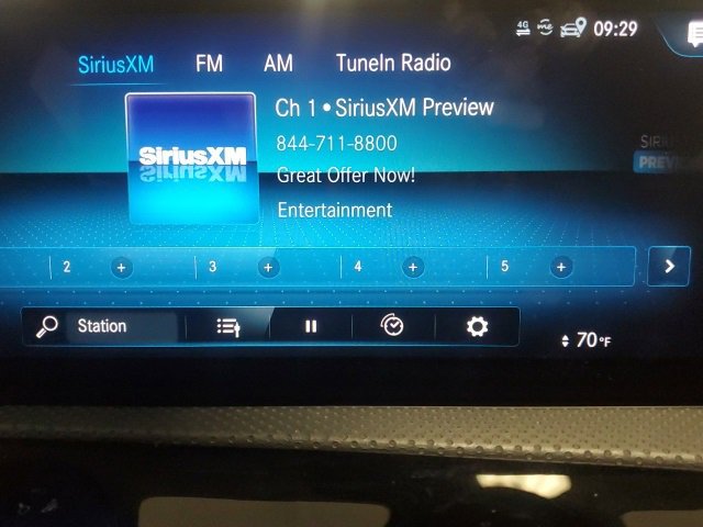 Used 2023 Mercedes-Benz CLA 250 4MATIC image 16