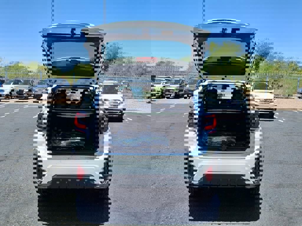New 2025 Subaru Crosstrek 2.5i Limited w/ Popular Package #3A image 8