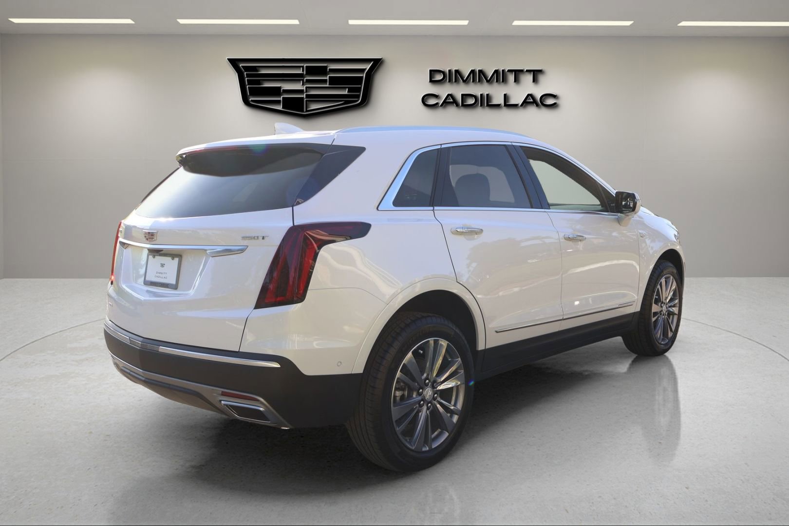 New 2026 Cadillac XT5 Premium Luxury AWD/4WD image 5