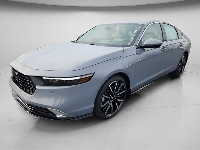 New 2025 Honda Accord Touring image 3