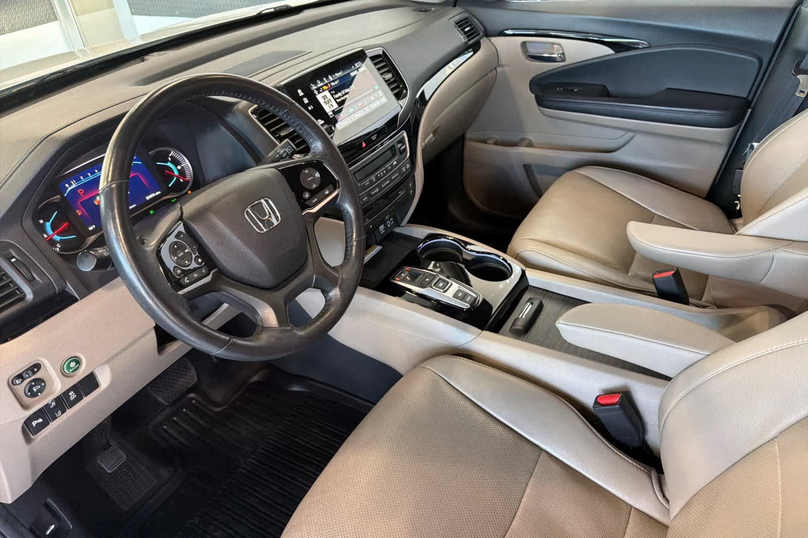 Used 2022 Honda Pilot Elite image 13
