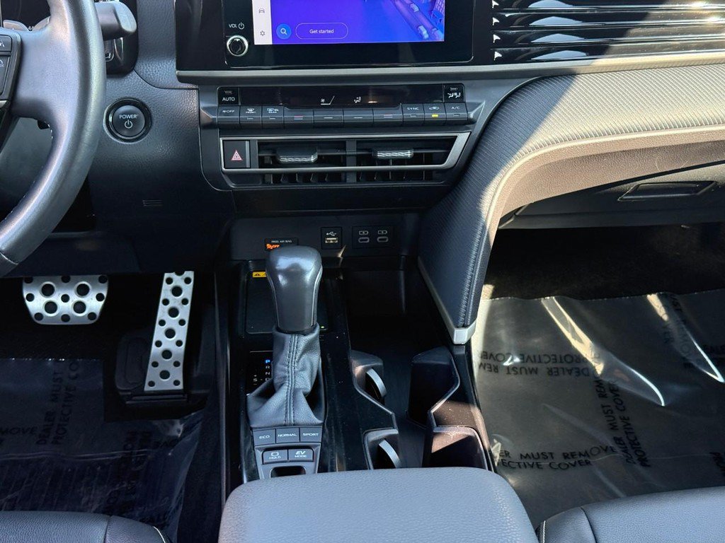 Certified 2025 Toyota Camry SE FWD image 16