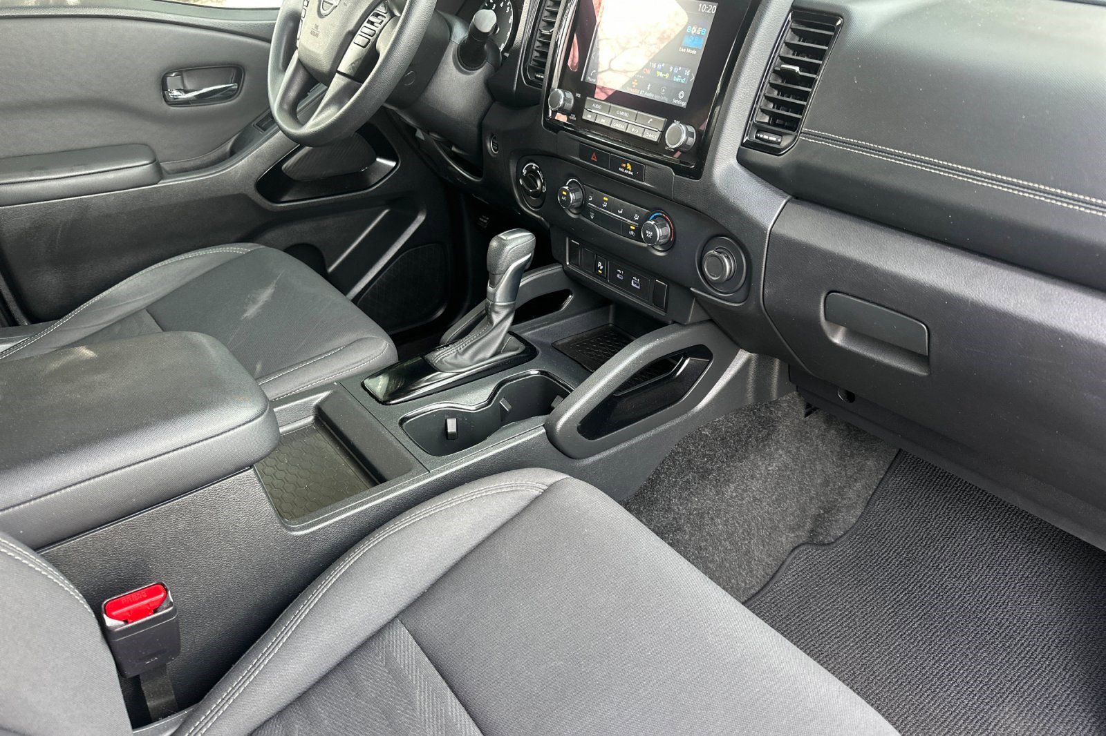 Used 2023 Nissan Frontier SV w/ Midnight Edition Package image 19