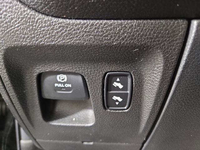 Used 2019 RAM 1500 Laramie image 28