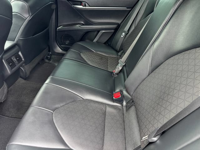 Used 2022 Toyota Camry XSE FWD image 10