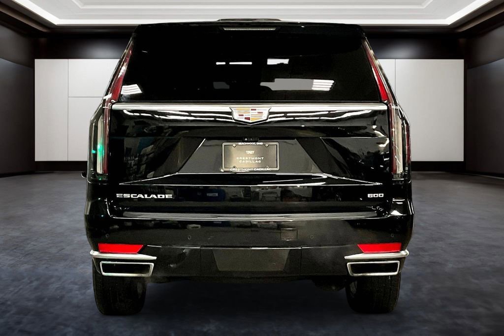 Certified 2024 Cadillac Escalade Premium Luxury image 5