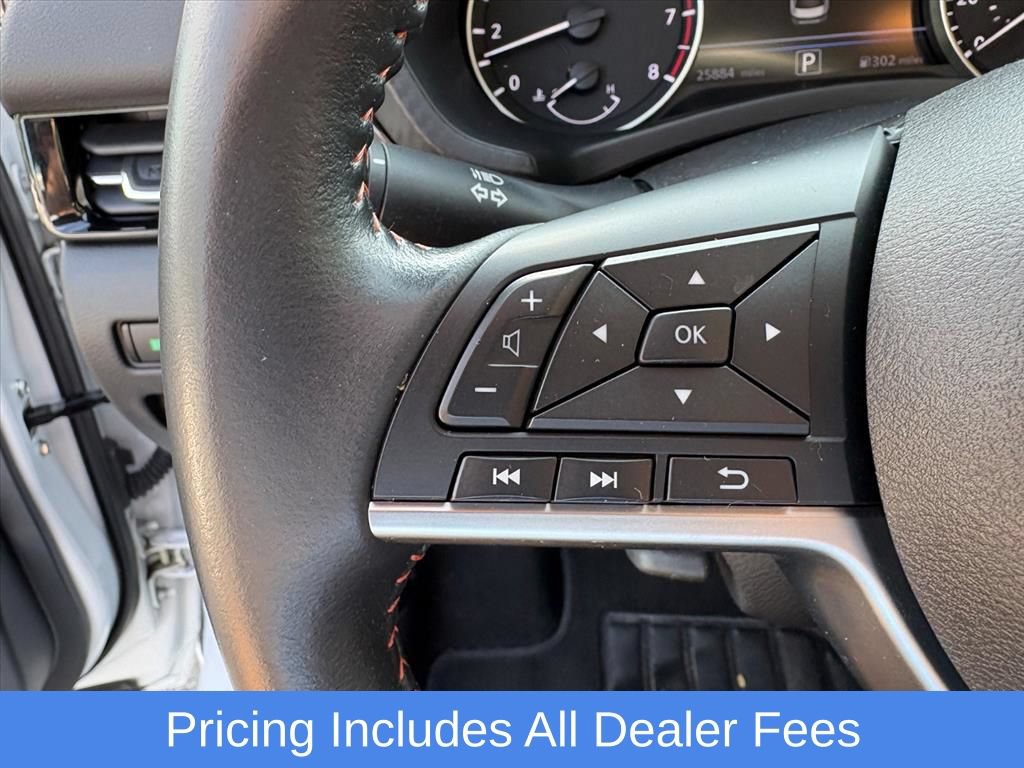 Used 2024 Nissan Sentra SR FWD image 14