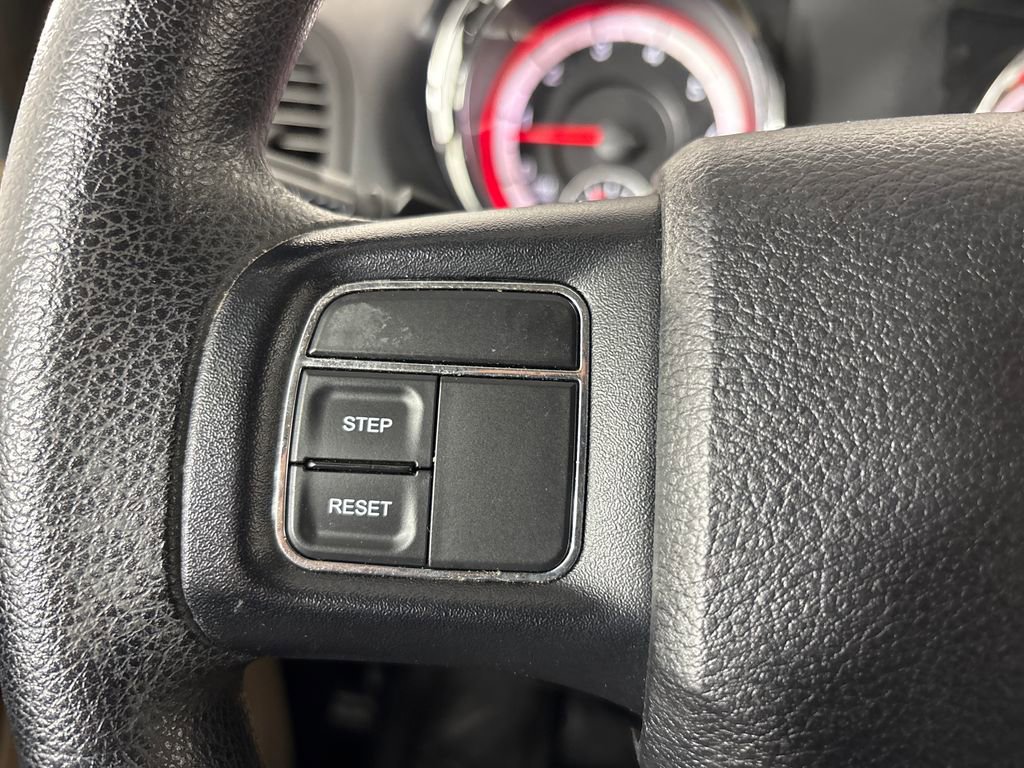 Used 2016 Dodge Grand Caravan SE w/ Quick Order Package 29E SE image 13