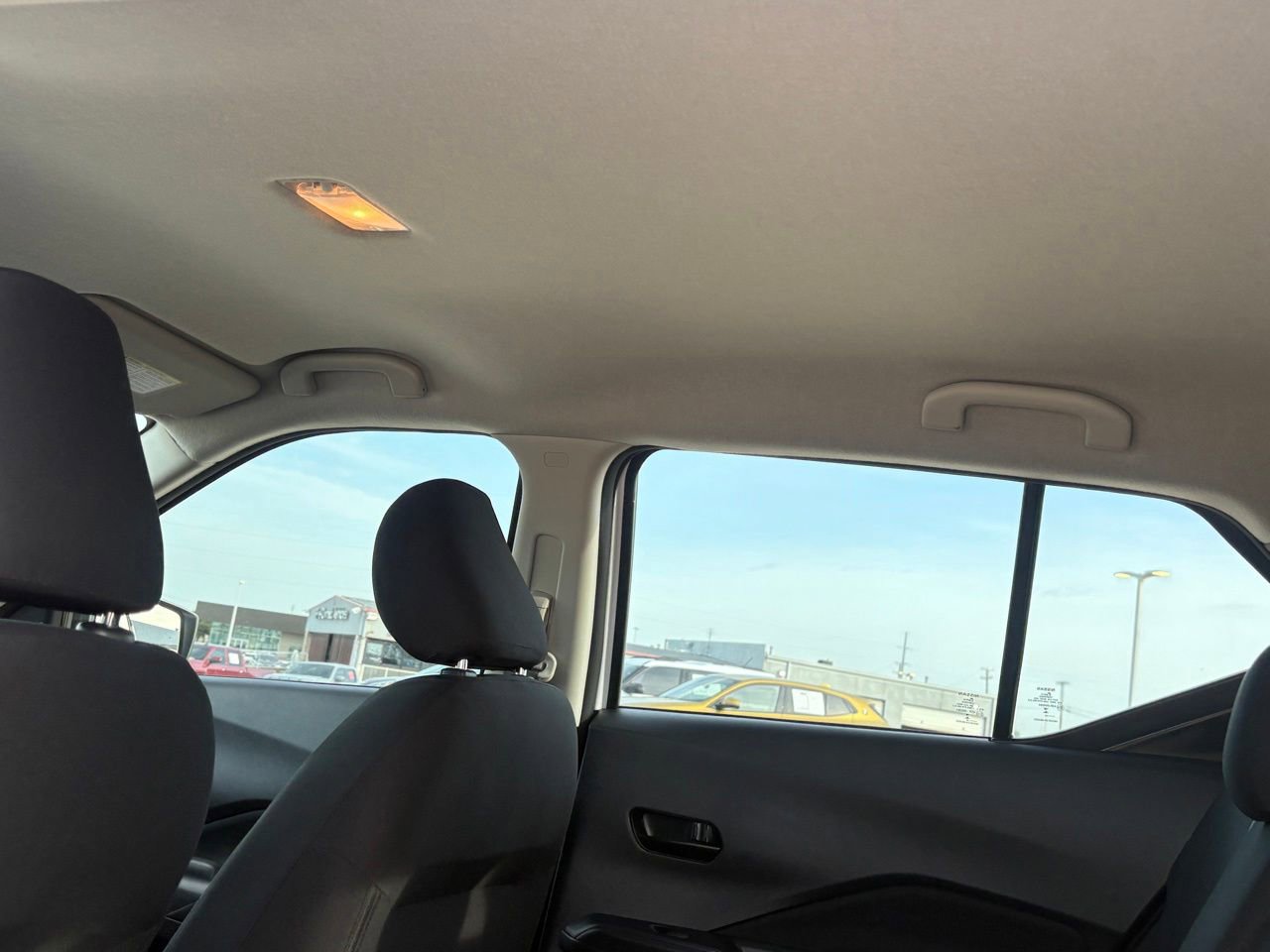 Certified 2025 Nissan Kicks Play S FWD image 37