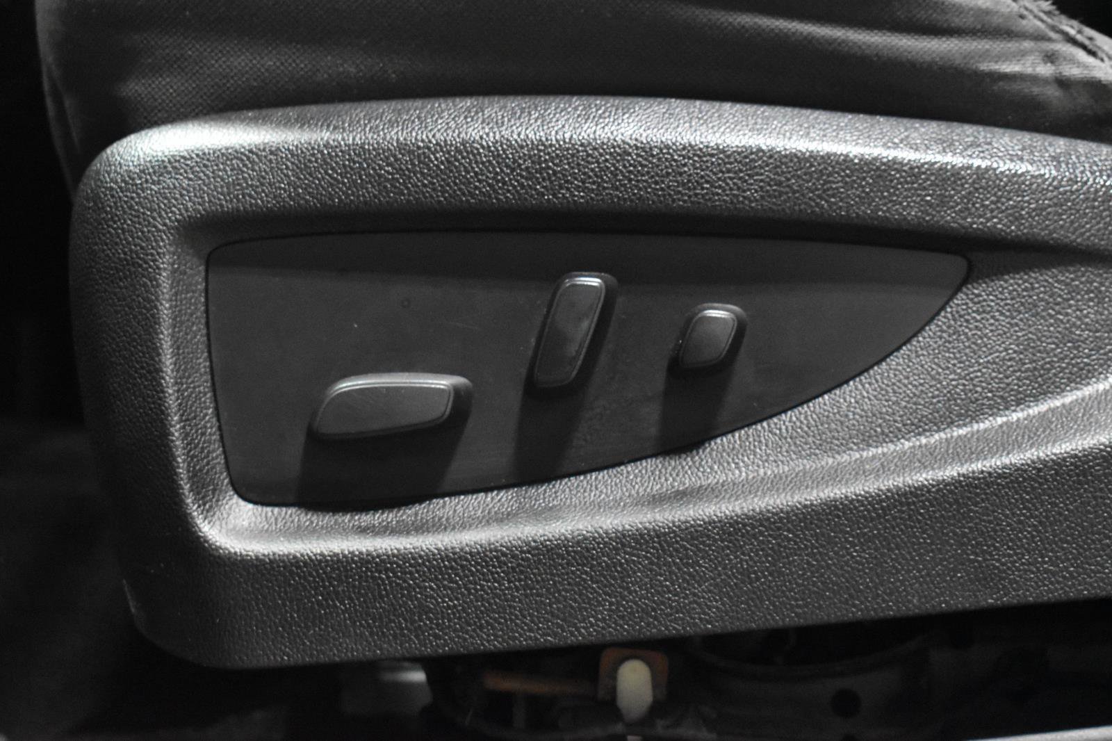 Used 2017 Chevrolet Silverado 1500 LT w/ All Star Edition image 4