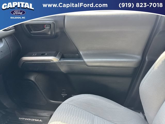Used 2016 Toyota Tacoma SR5 w/ SR5 Appearance Package (SN) AWD/4WD image 27
