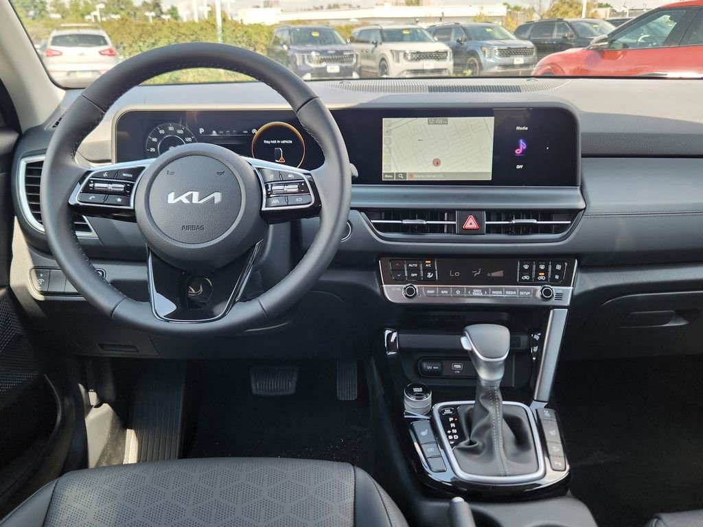 New 2026 Kia Seltos EX image 11