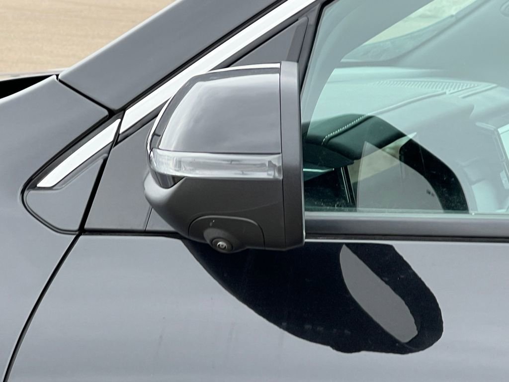 New 2025 GMC Acadia Elevation image 37