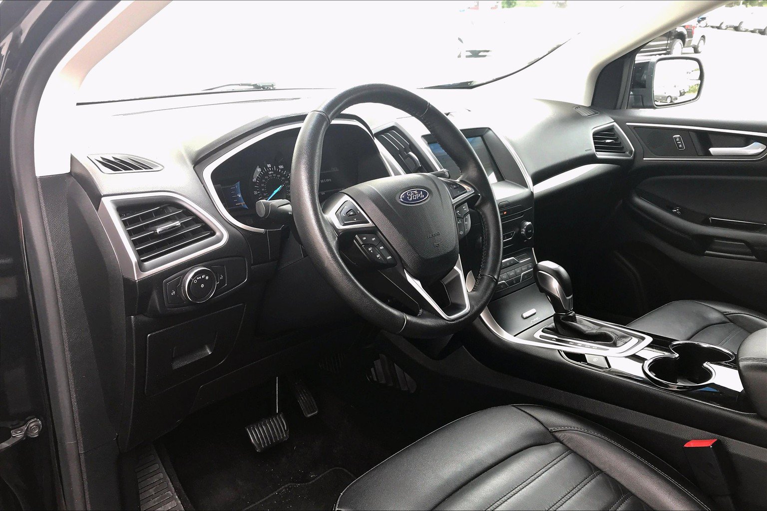 Used 2016 Ford Edge SEL w/ Equipment Group 201A AWD/4WD image 21