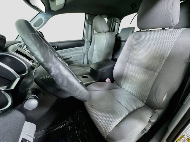 Used 2012 Toyota Tacoma 4x4 Access Cab w/ SR5 Pkg image 17