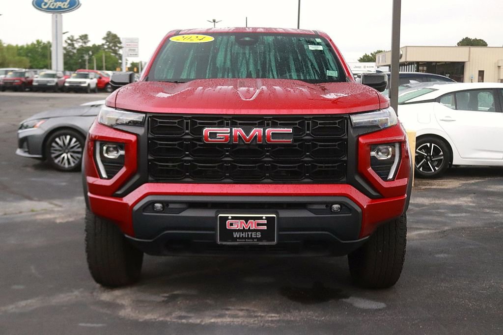 Used 2024 GMC Canyon Elevation w/ Elevation Premium Package RWD image 2